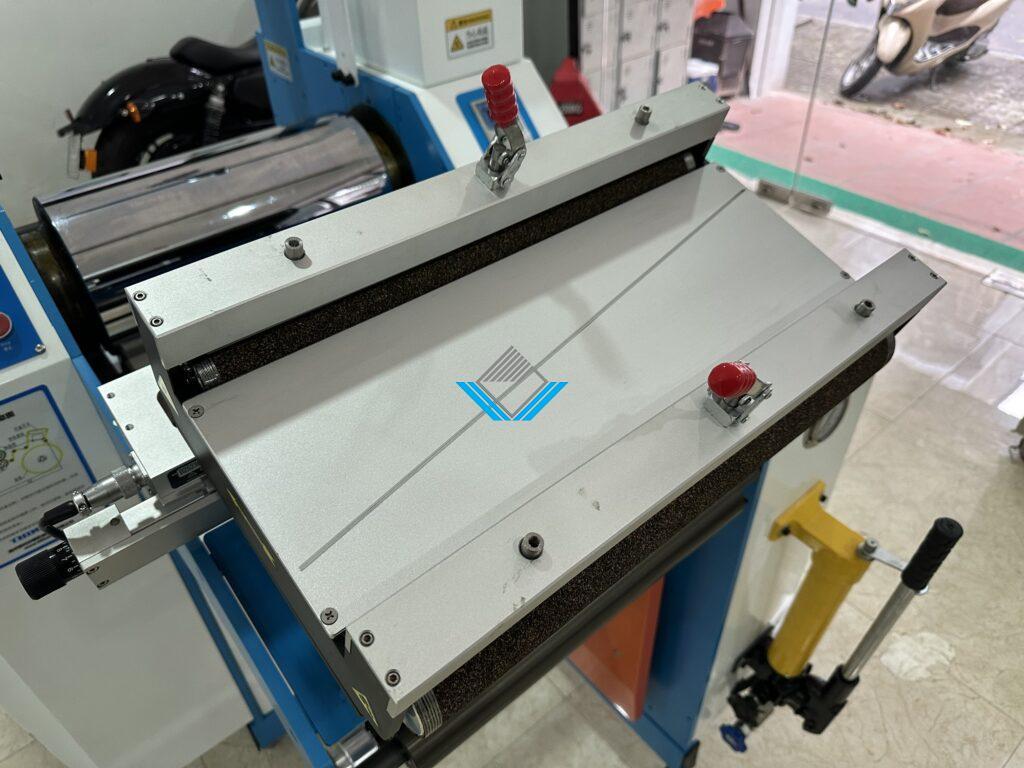 Bộ phận giữ giấy